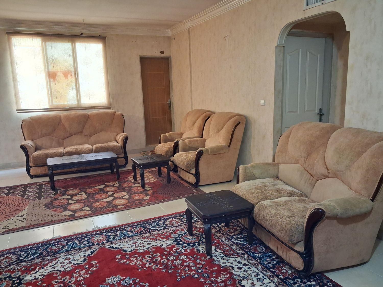 مبل و میز بار کارکرده|مبلمان خانگی و میز عسلی|تهران, شهرک دریا|دیوار