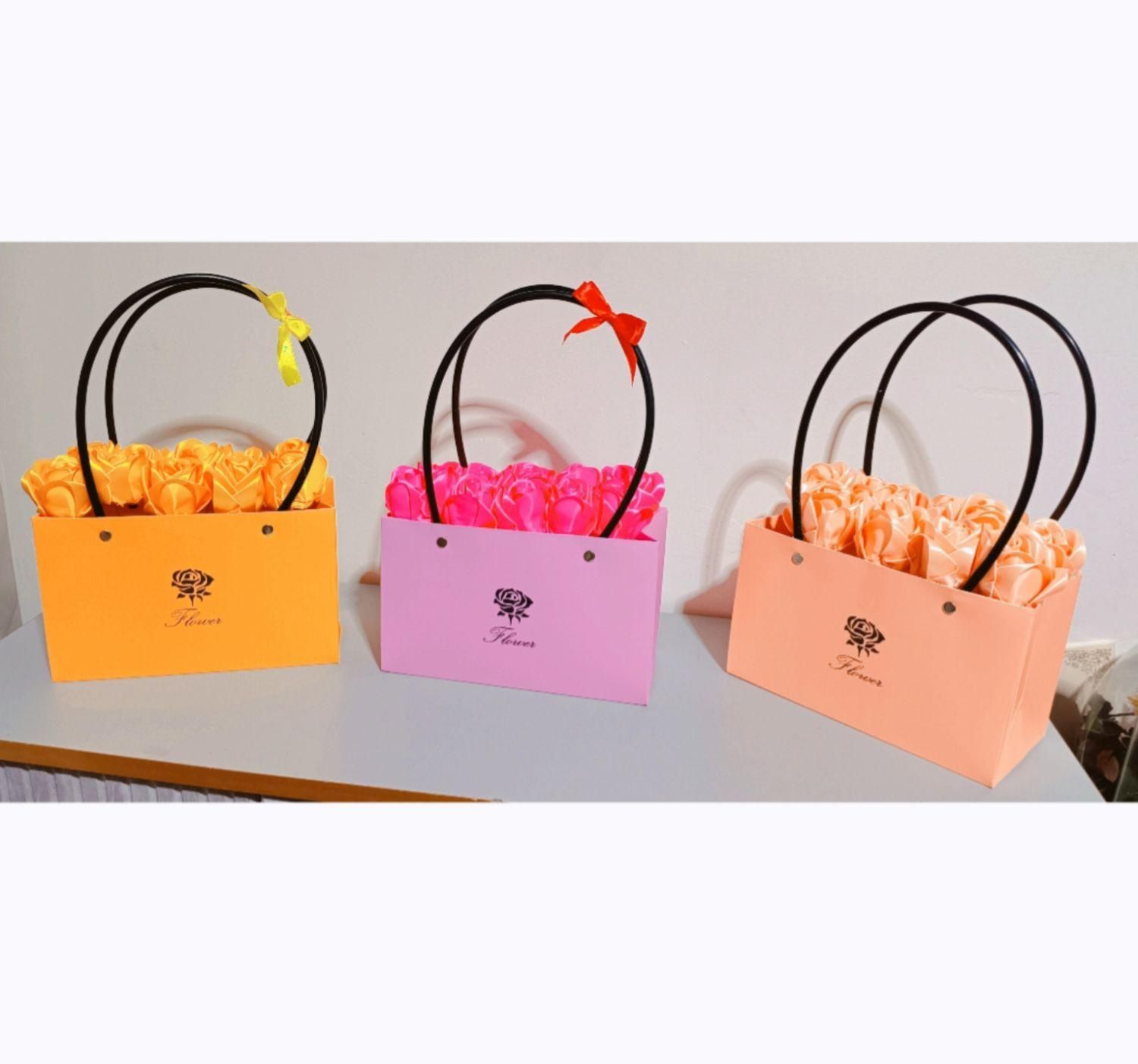 شاخه گل ربانی|گل مصنوعی|گلستان (تهران), |دیوار