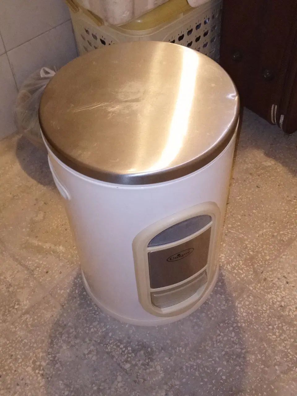سطل برنج وسیر له کن وپوست کن|ظروف نگهدارنده، پلاستیکی، یک‌بارمصرف|تهران, دروس|دیوار