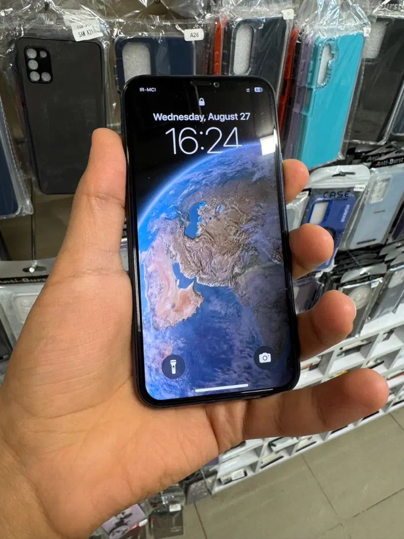 اپل iPhone 11 Pro با حافظهٔ ۲۵۶ گیگابایت|موبایل|مشهد, ده دی|دیوار