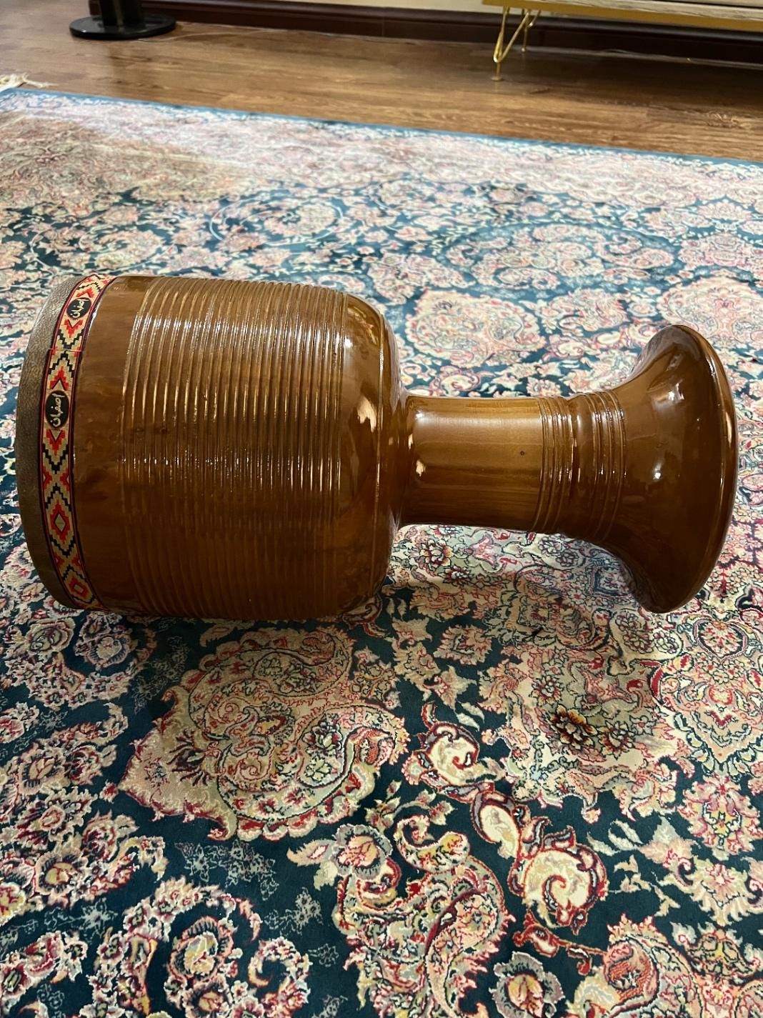 تمبک چوب یک تکه گردو|سازهای سنتی|تهران, اوقاف|دیوار