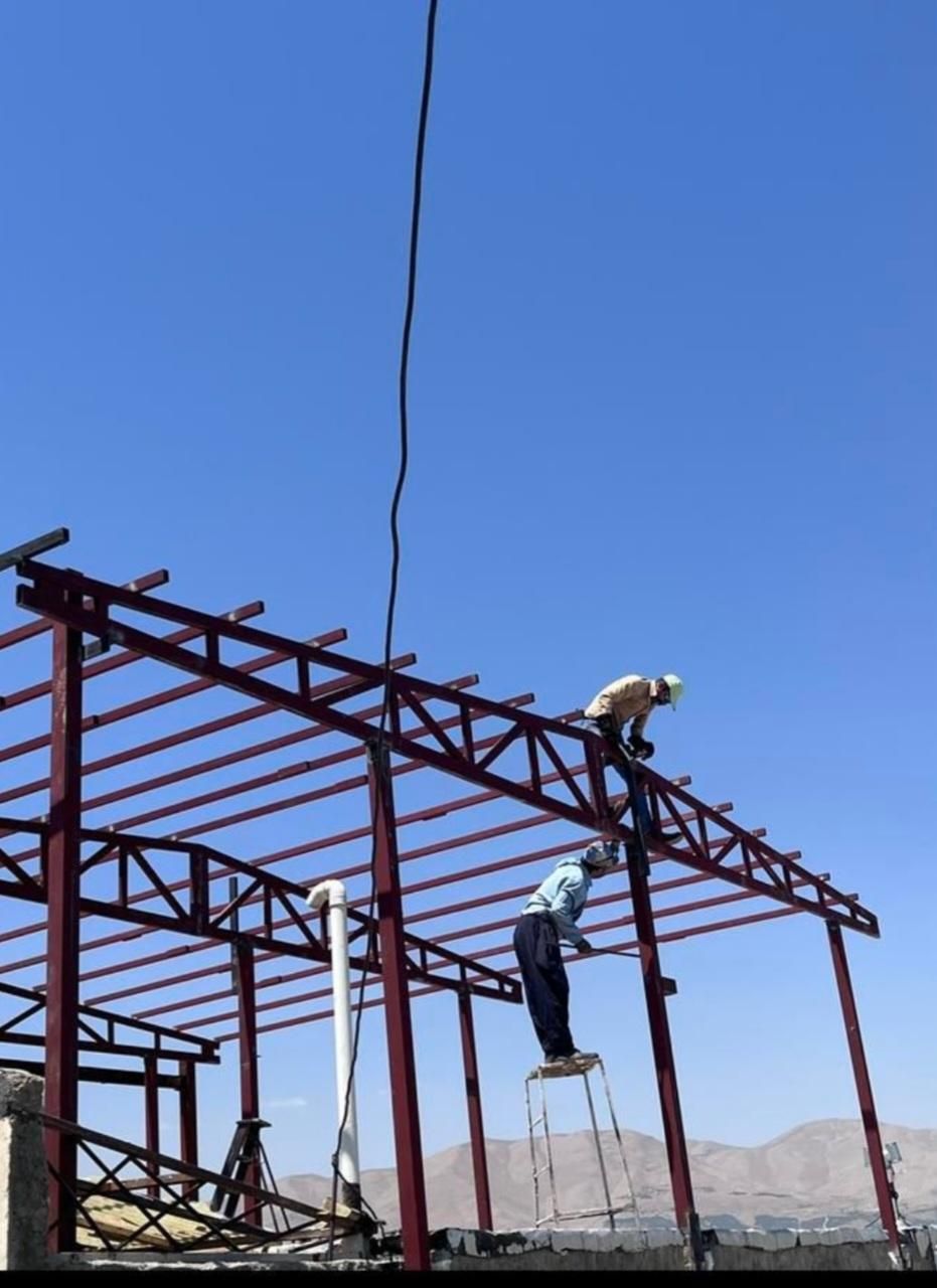 سقف شیروانی و سبک سازی|خدمات پیشه و مهارت|سنندج, |دیوار