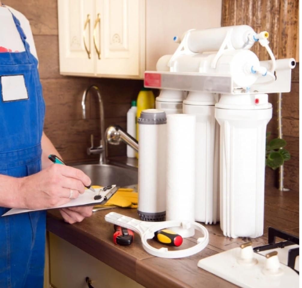 نصب و تعویض فیلتر و تعمیر دستگاه و نصب آبگرمکن|آبسردکن و تصفیه آب|قشم, |دیوار