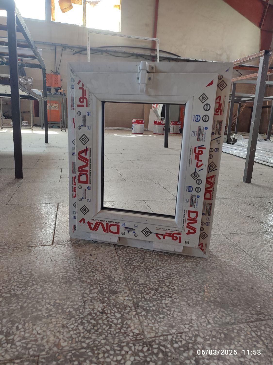 تعمیر پنجره های دوجداره upvc و توری پلیسه و مگنت|خدمات پیشه و مهارت|بابلسر, |دیوار