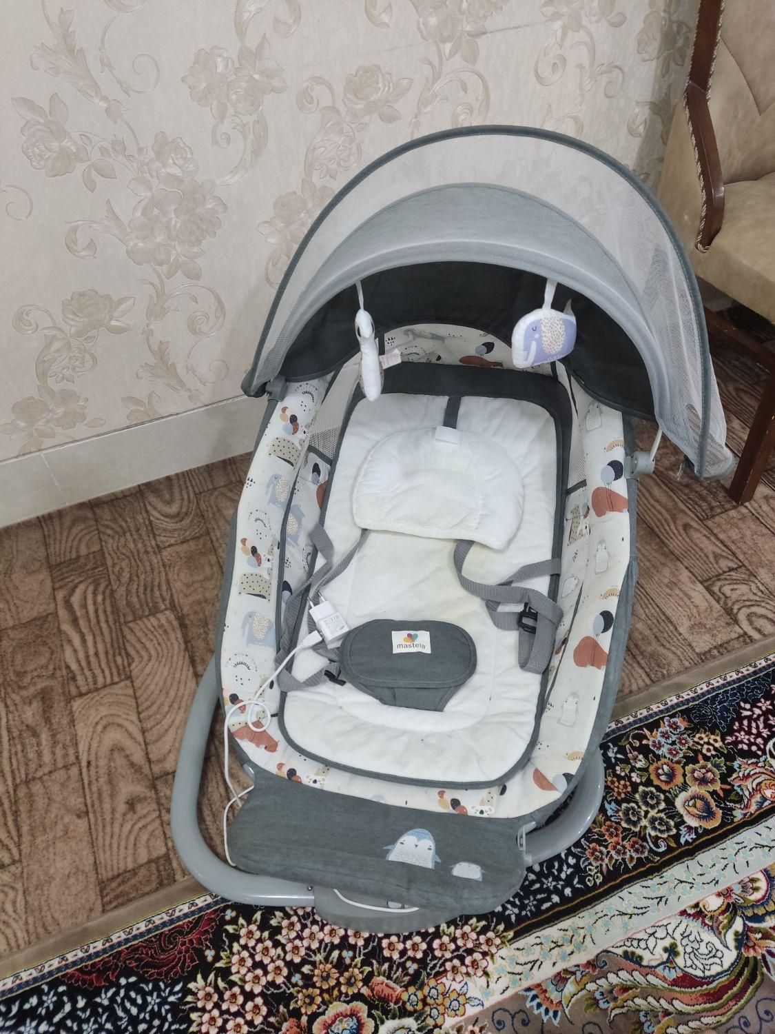 گهواره برقی|اسباب و اثاث بچه|نجف‌آباد, فاز ۳ شهرک آزادگان|دیوار