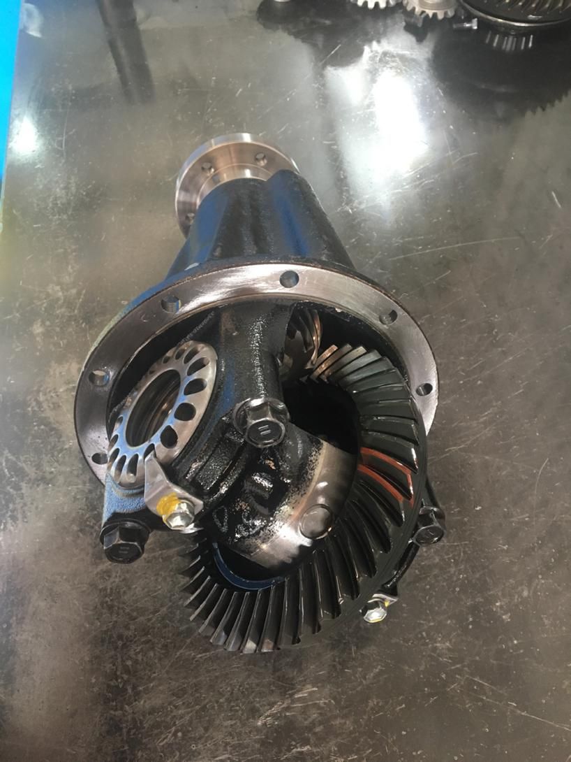 بورس دیفرانسیل روح اله هاشمی|قطعات یدکی و لوازم جانبی|ری, بازار گل خاوران|دیوار