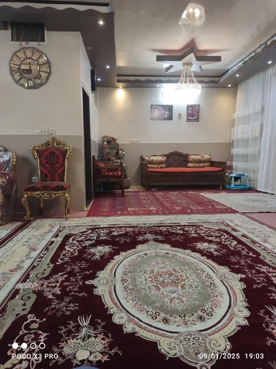 ویلایی ۲ طبقه بازسازی کامل ۳ خواب زرینکوب|فروش خانه و ویلا|اصفهان, فجر|دیوار