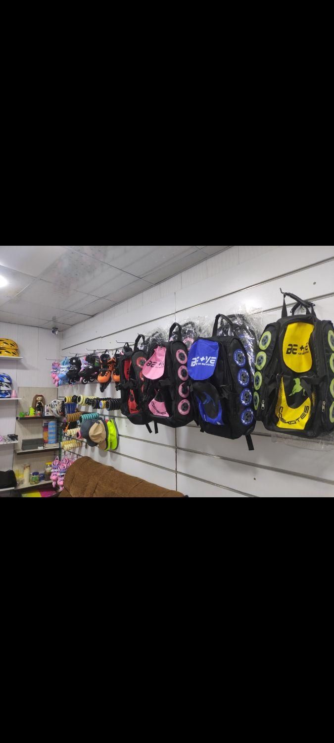 فروشگاه تخصصی کفش های اسکیت و لوازم جانبی|دوچرخه، اسکیت، اسکوتر|نهاوند, |دیوار