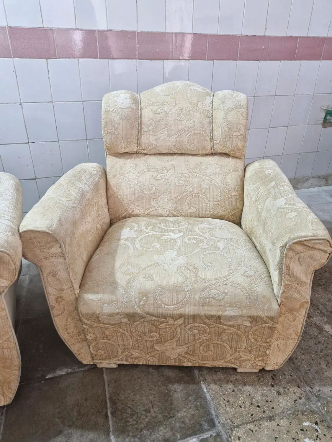مبل|مبلمان خانگی و میز عسلی|رشت, تازه آباد|دیوار