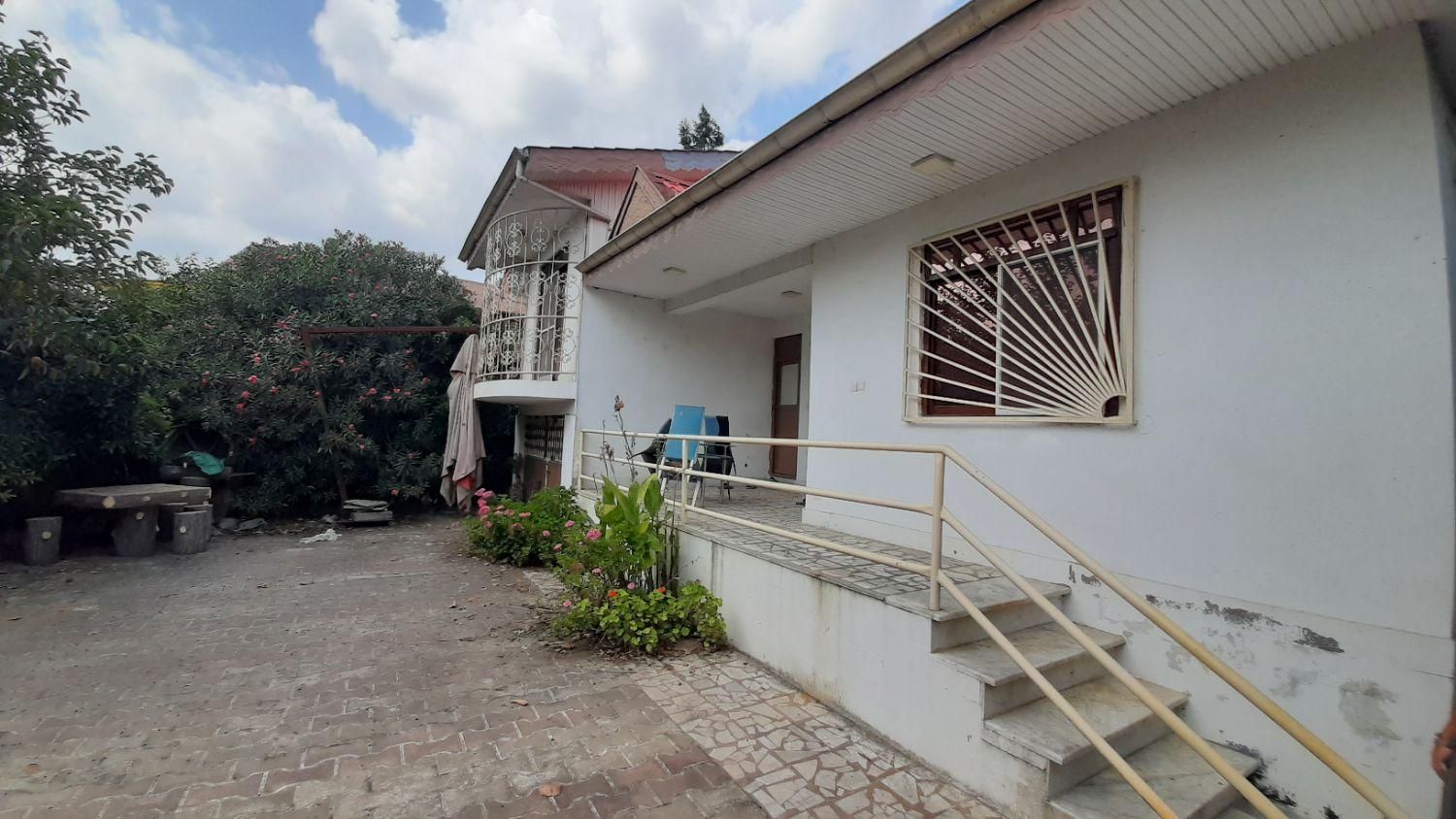 فروش خانه محوطه ۱۰۰۰ متری|فروش خانه و ویلا|فومن, |دیوار