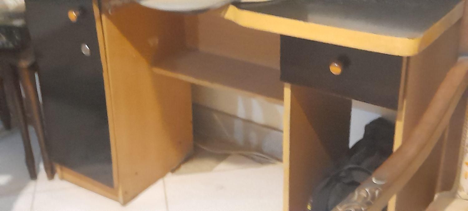 رایانه رومیزی|رایانه رومیزی|هشتگرد, فاز ۱ مهستان|دیوار