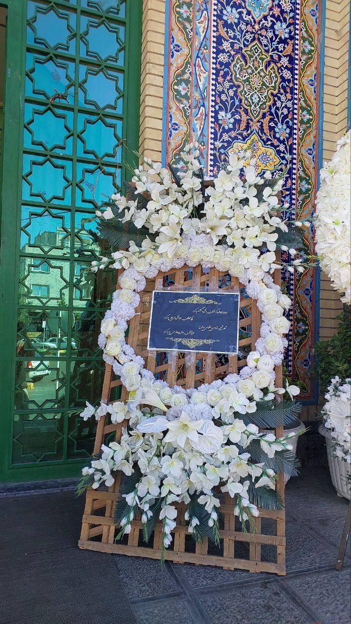 اجاره تاج گل فقط 400تومان/میزگل وشمع آرایی1میلیون|خدمات پذیرایی، مراسم|مشهد, فلسطین|دیوار