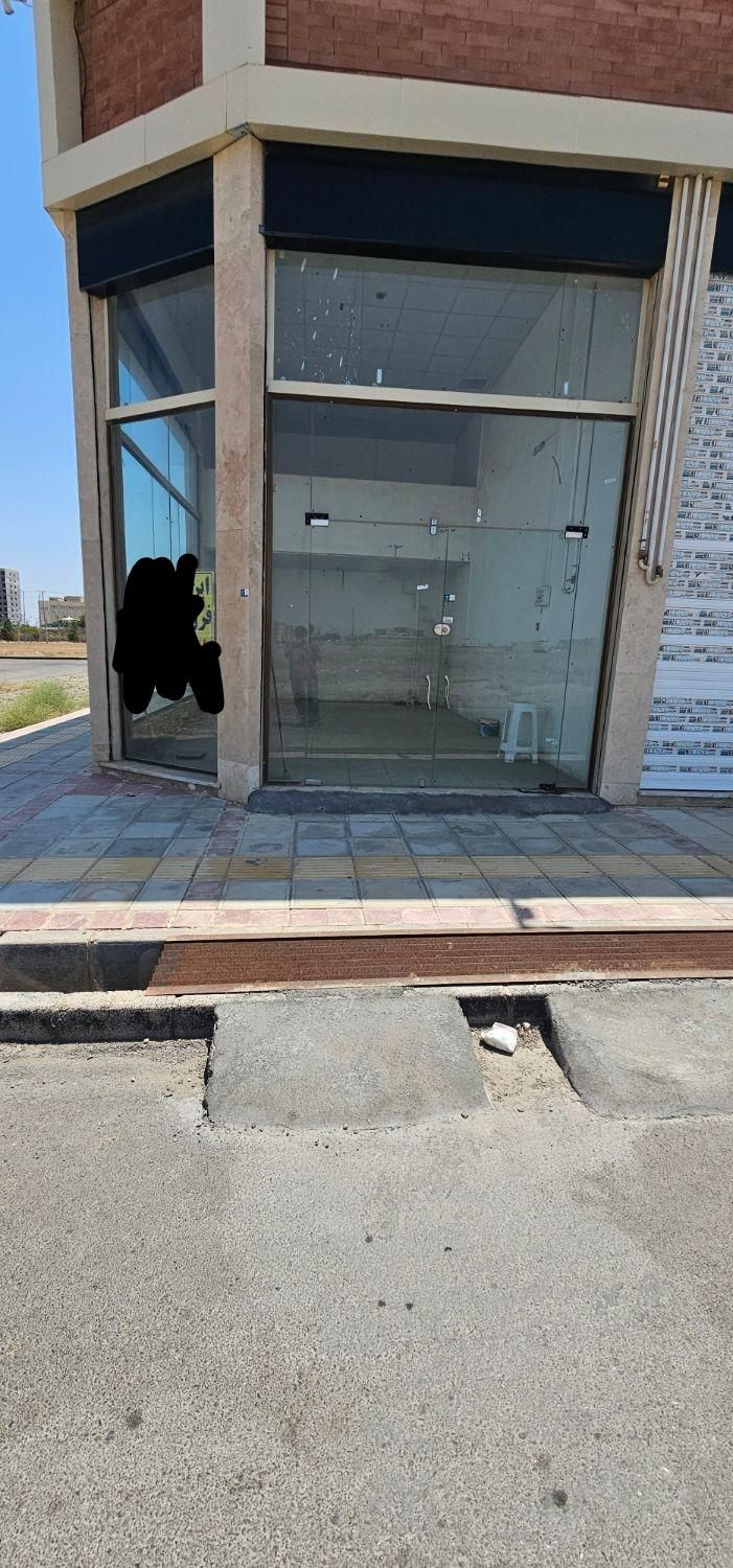 مغازه خدماتی. کارگاهی در مجتمع خدماتی امام رضا|فروش مغازه و غرفه|گلبهار, شهر جدید گلبهار|دیوار