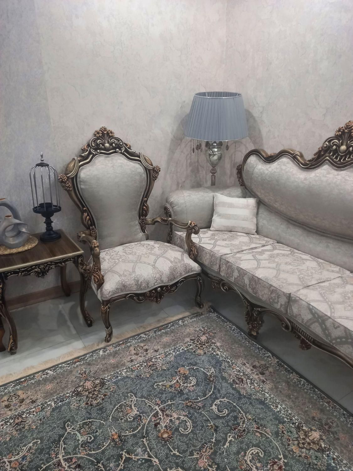 مبل سلطنتی 7 نفره در حد نو|مبلمان خانگی و میز عسلی|تهران, پونک|دیوار