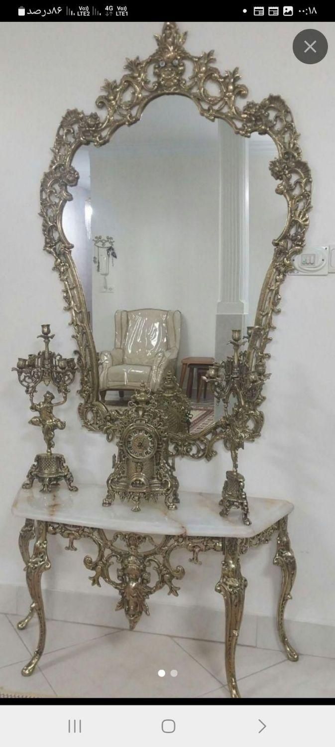 خریدار وفروش کنسول واینه وشمدان برنزی وغیره|بوفه، ویترین، کنسول|تهران, میدان ولیعصر|دیوار