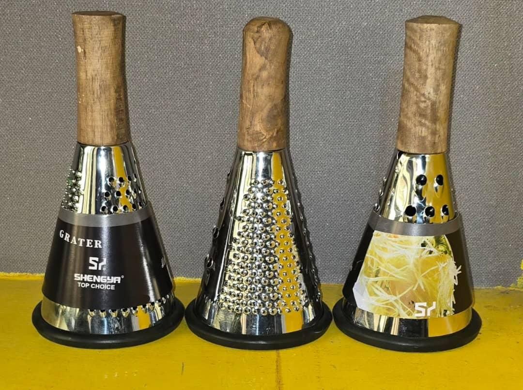 پخش و توزیع انواع پلاستیک|ظروف نگهدارنده، پلاستیکی، یک‌بارمصرف|تبریز, |دیوار