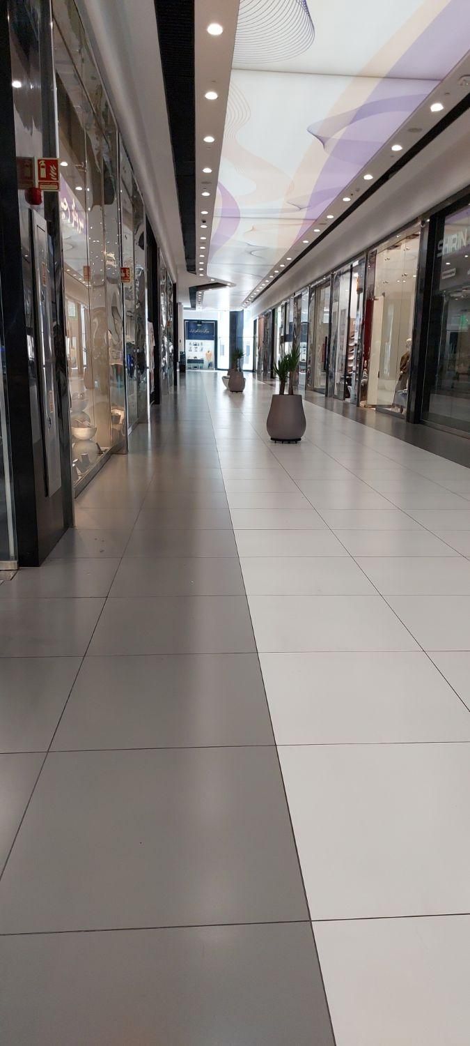 ۲۸ متر/مغازه تجاری/اطلس مال نیاوران|اجارهٔ مغازه و غرفه|تهران, اقدسیه|دیوار