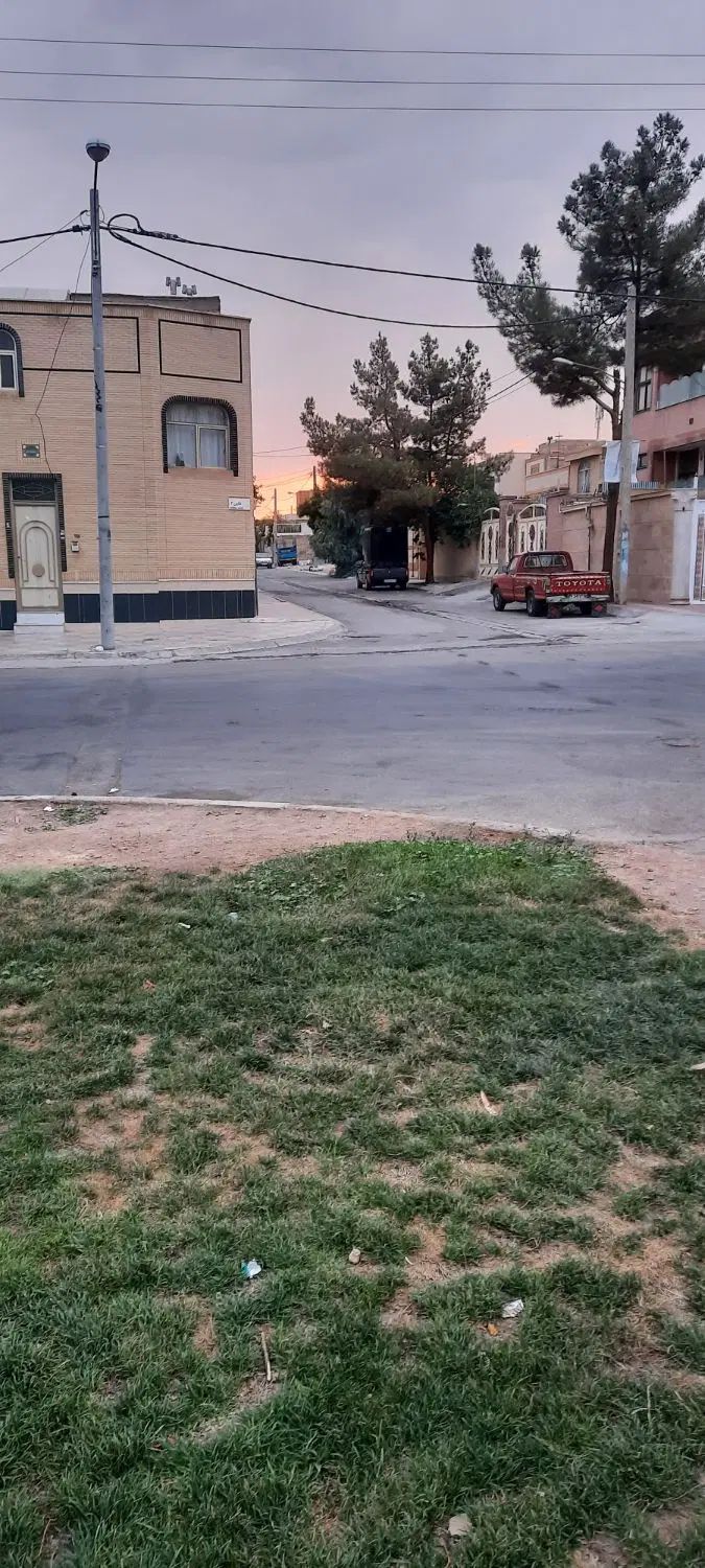 زمین  ۲۰۰متر آزادگان فاز۱سند ششدانگ بسیار خوش جا|فروش زمین و ملک کلنگی|نجف‌آباد, فاز ۱ شهرک آزادگان|دیوار