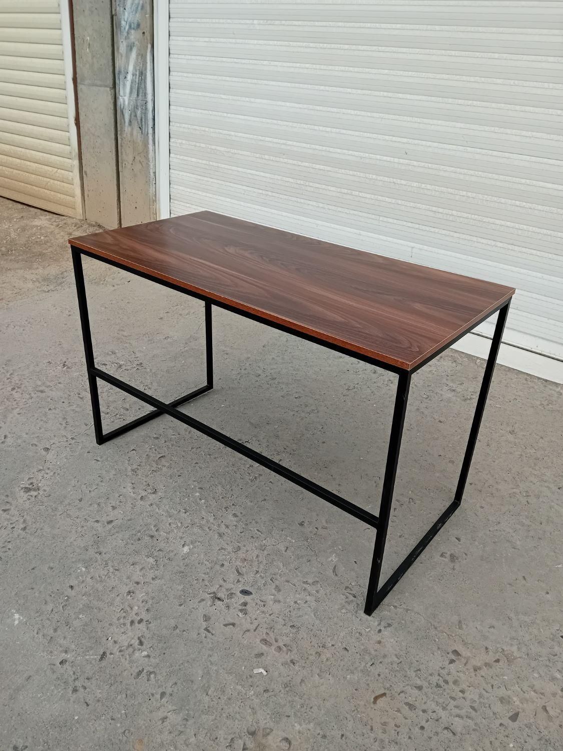 میز تحریر پایه فلزی|میز تحریر و کامپیوتر|قم, محمد آباد|دیوار