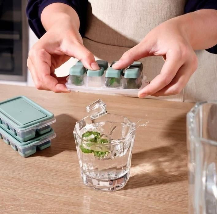 قالب یخ سیلیکونی و پلاستیکی و دربدار/هایپرکالا|ظروف نگهدارنده، پلاستیکی، یک‌بارمصرف|آباده, |دیوار