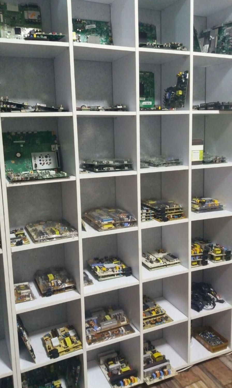 تعمیر تخصصی تلویزیون با 10 سال تجربه|خدمات پیشه و مهارت|شهریار, شهریار|دیوار