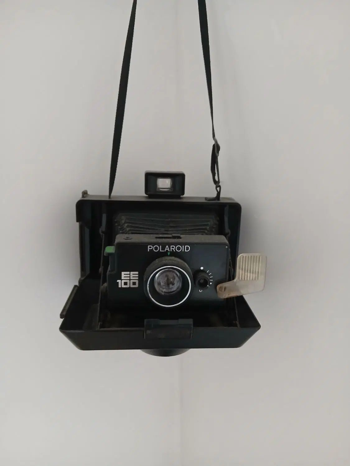 دوربین عکاسی عتیقه پولاروید 100EEpolaroid|دوربین عکاسی و فیلم‌برداری|رشت, بلوار گیلان|دیوار