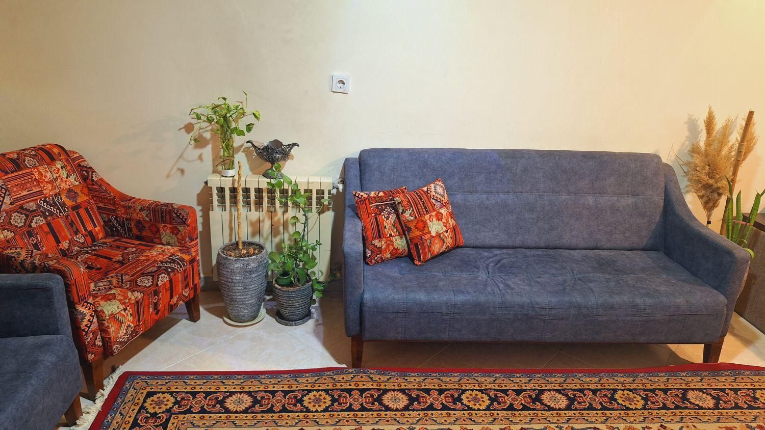 ست مبلمان ۷ نفره|مبلمان خانگی و میز عسلی|تهران, فاطمی|دیوار