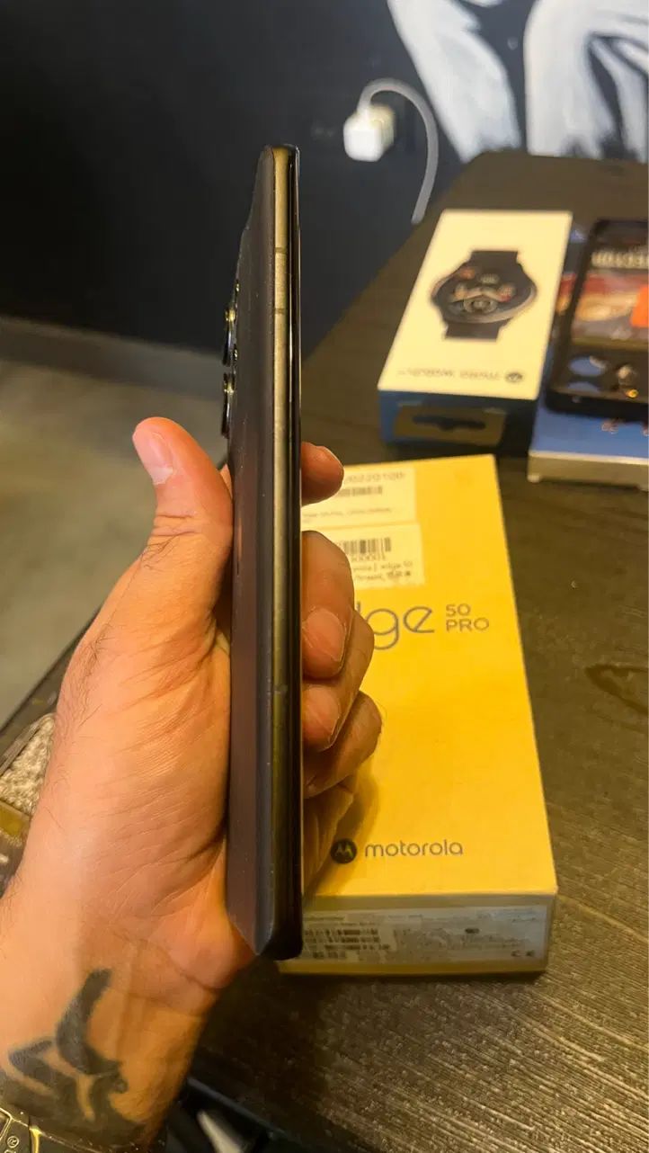 گوشی موتورولا edge 50 pro|موبایل|تهران, ونک|دیوار