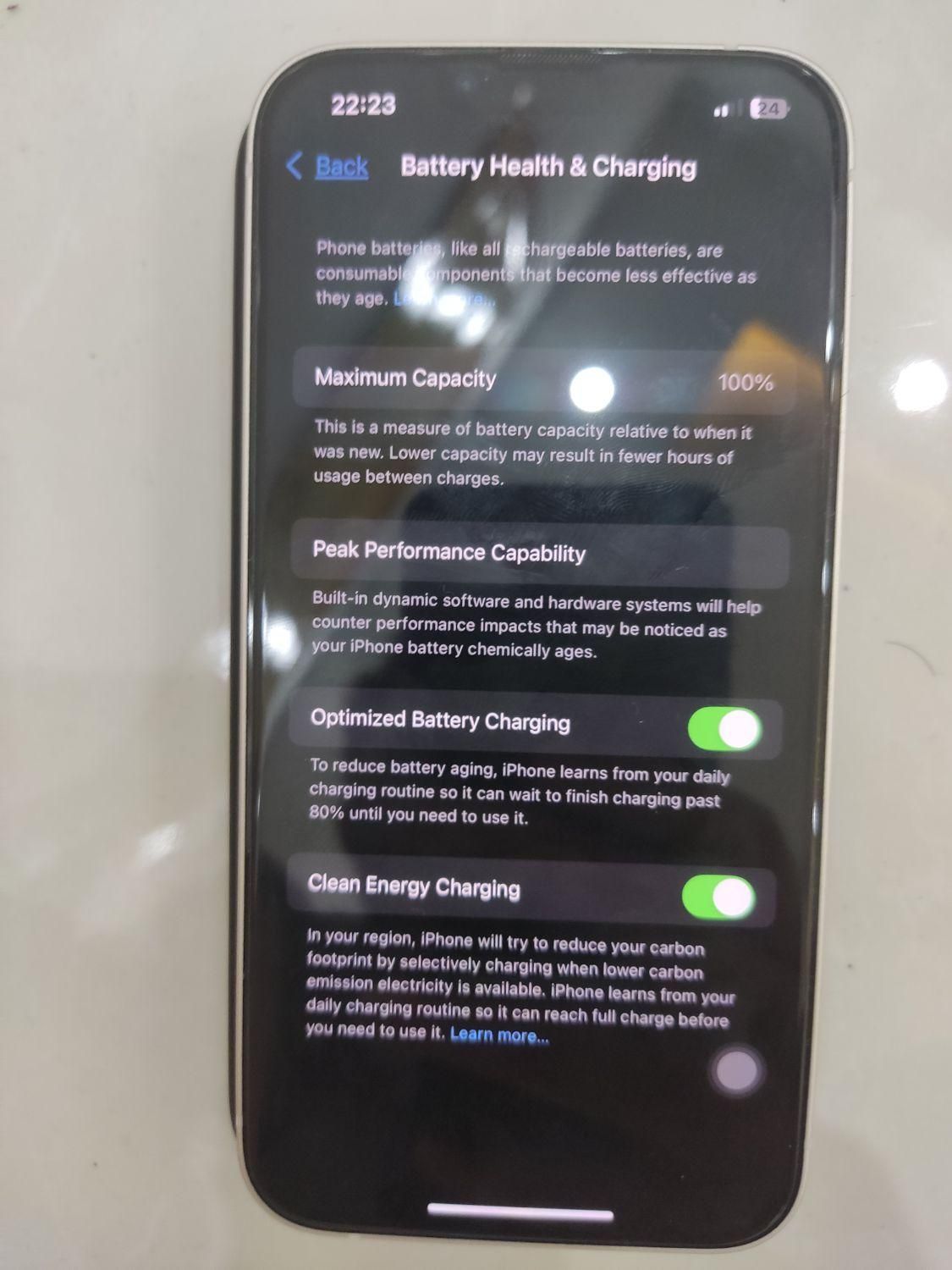 اپل سفید iPhone 13 با حافظهٔ ۱۲۸ گیگابایت|موبایل|رشت, گلسار|دیوار