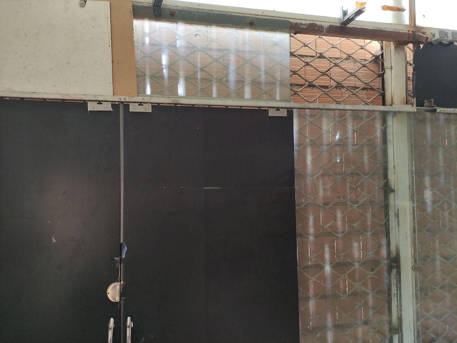 درب شیشه سکوریت|فروشگاه و مغازه|گرگان, |دیوار