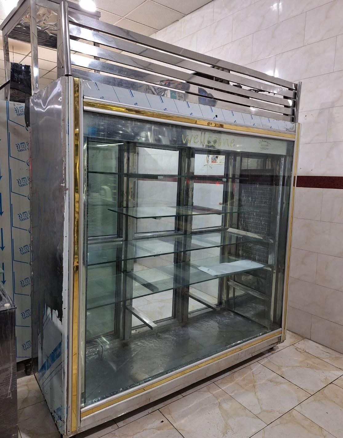 یخچال ایستاده دو طرف نما 6 درب استیل موتور 1 اسب|فروشگاه و مغازه|تهران, تهرانسر شرقی|دیوار