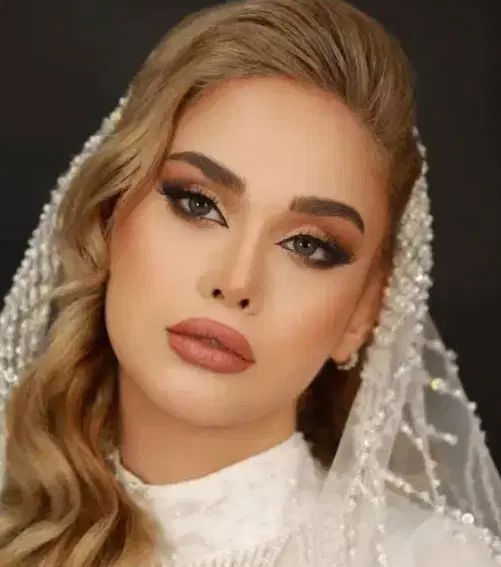 میکاپ  و شینیون باهم فقط۵۰۰ مش کراتین تتواز۵۰۰|خدمات آرایشگری و زیبایی|تهران, افسریه شمالی|دیوار