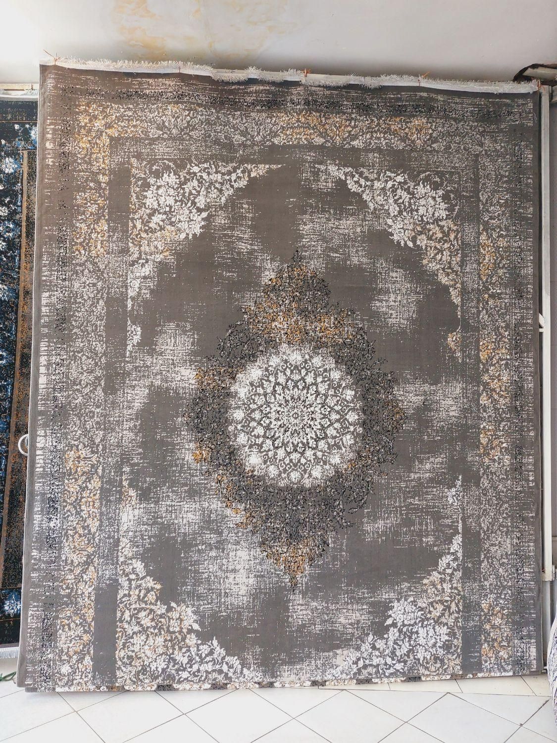 فرش۹متری را انبار بزرگ حاجی حسینی بخرید تحویل آنی|فرش|مشهد, طلاب|دیوار