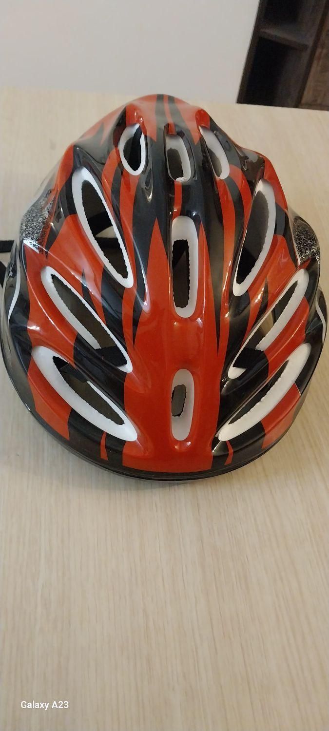 کلاه ایمنی اسب سواری و موتور|اسب و تجهیزات اسبسواری|شیراز, باغ تخت|دیوار