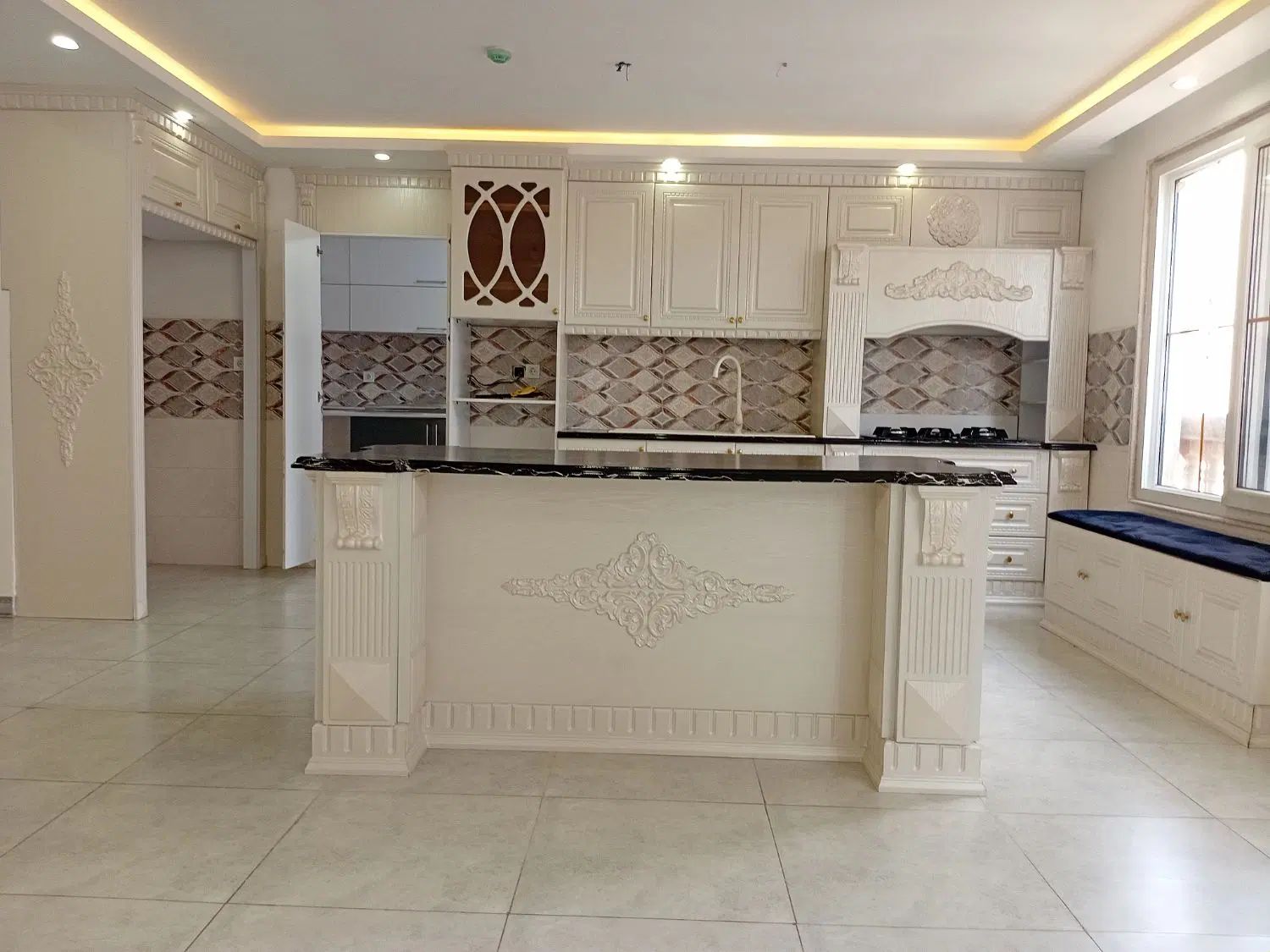 گاز تک واحدی ۱۸۷ متری پارکینگ اختصاص ۱۴۰۲|اجارهٔ آپارتمان|رشت, نامجو|دیوار