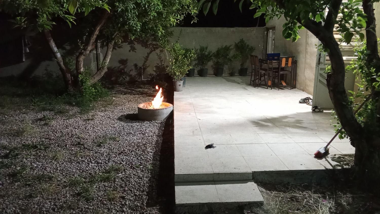 اجاره روزانه/هفتگی/ماهانه ویلا ۹۰۰ متری|اجارهٔ کوتاه‌مدت ویلا و باغ|بروجرد, |دیوار