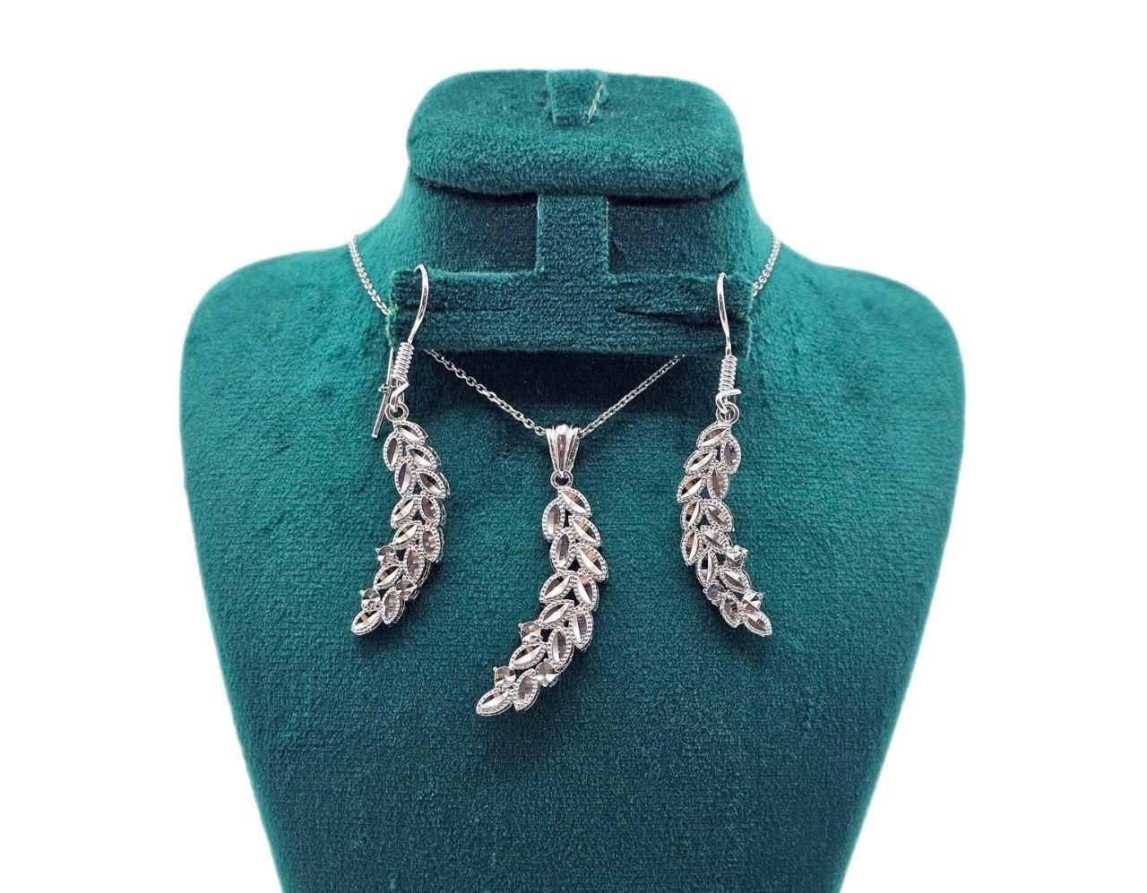 انواع ست و نیم ست ،گردنبد ،دستبند و..|جواهرات|اصفهان, شیخ اشراق|دیوار