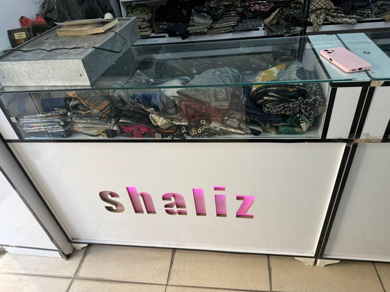 ویترین قفسه پیشخوان|فروشگاه و مغازه|قرچک, مهدیه|دیوار