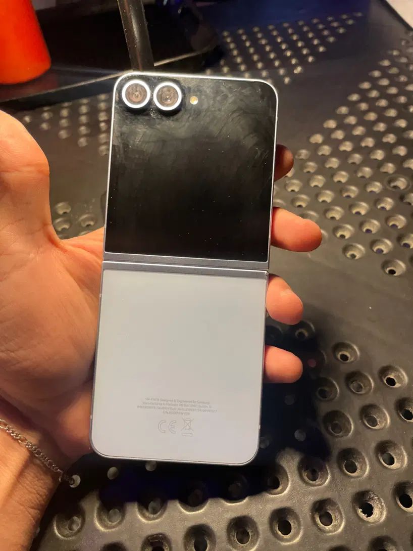 Samsung z filip 6 256gb|موبایل|کرج, شهرک اوج|دیوار