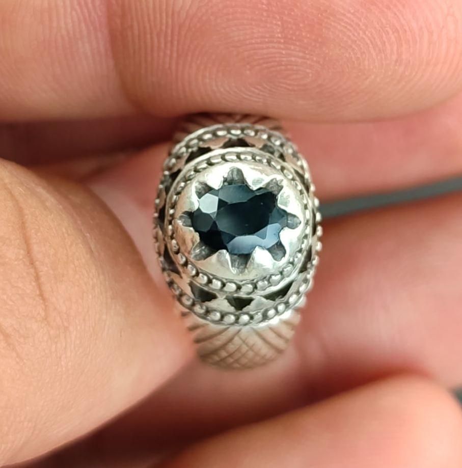 انگشتر نقره دست ساز یاقوت کبود مجتبی شیرازی|بدلیجات|تهران, نیروی هوایی (پیروزی)|دیوار