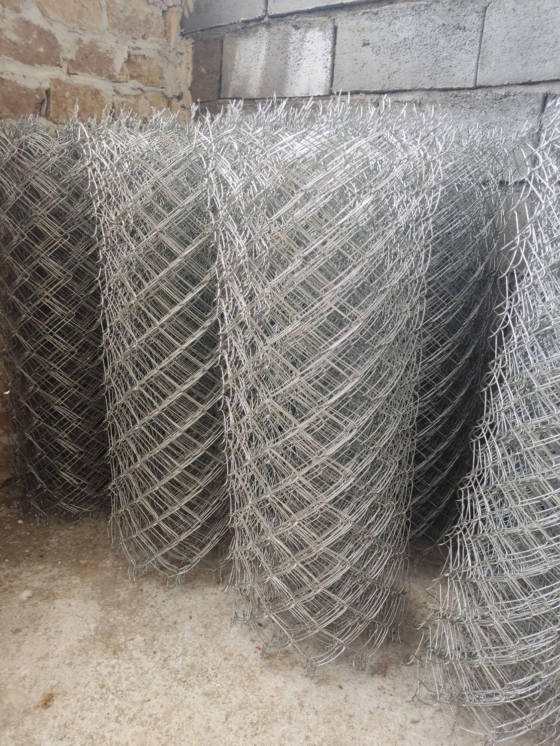 تولید فنس باغی وحصاری وپایه فنس|عمدهفروشی|کاشان, لتحر|دیوار