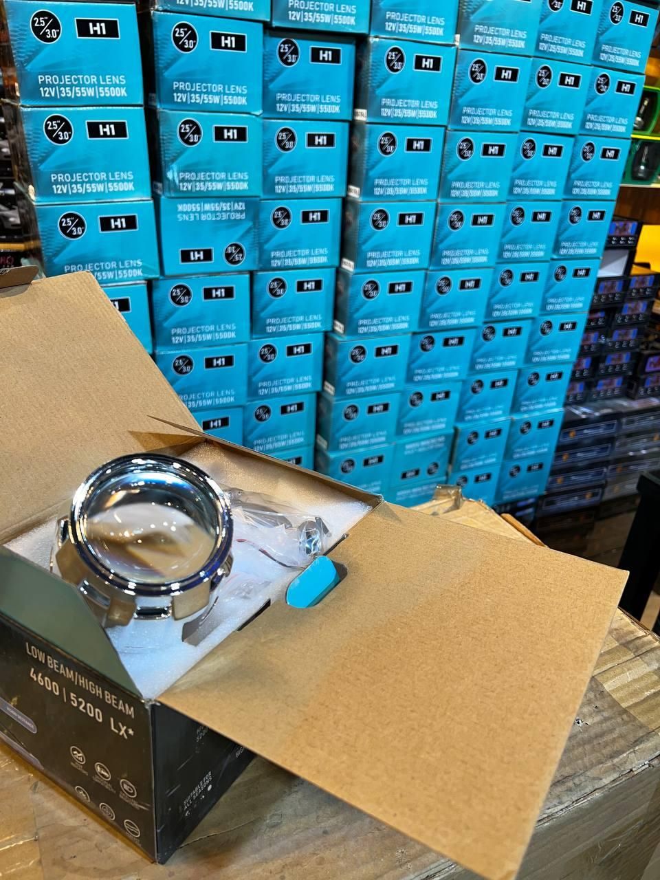 پایین ترین قیمت لنز هدلایت خور|قطعات یدکی و لوازم جانبی|مشهد, نوید|دیوار