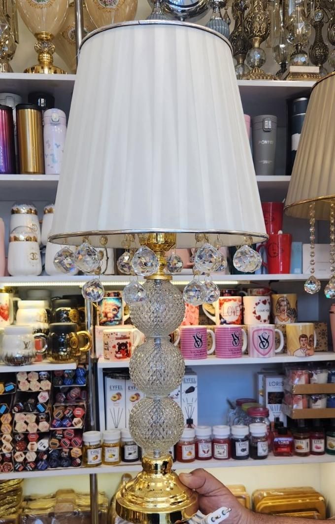 آباژور رومیزی جدید|چراغ خواب و آباژور|قم, بنیاد|دیوار