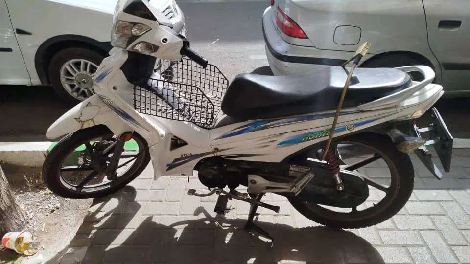 موتور بی کلاج کم کار کاربراتوری|موتورسیکلت|مشهد, سناباد|دیوار