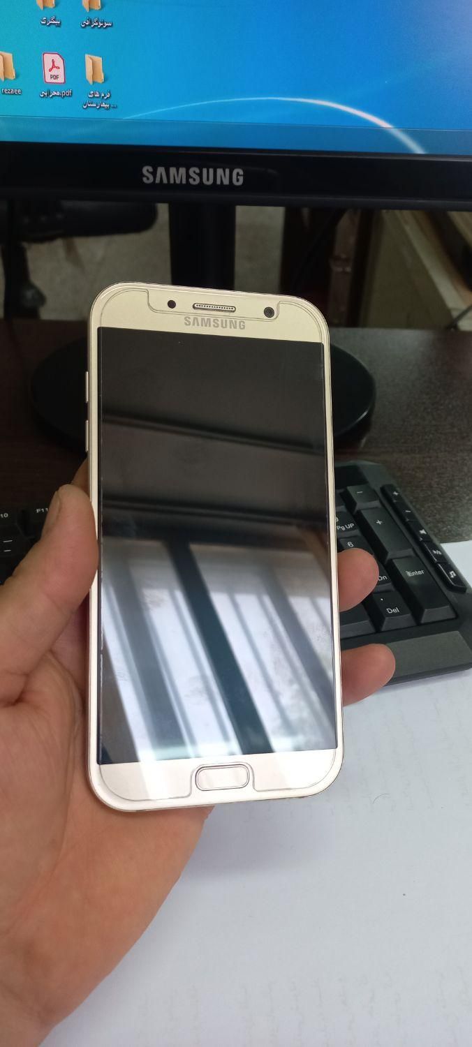 سامسونگ Galaxy A7 (2017) با حافظهٔ ۳۲ گیگابایت|موبایل|تهران, فیروزآبادی|دیوار