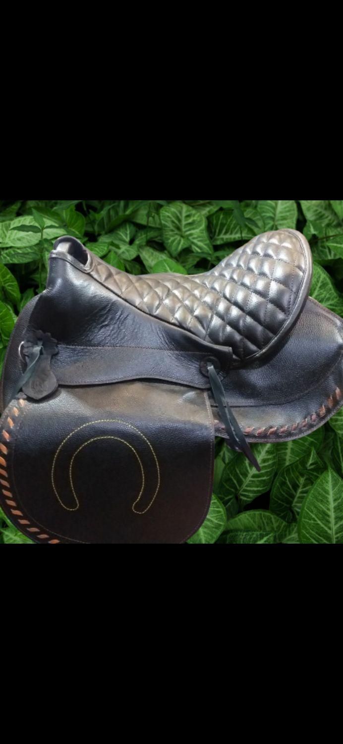 لوازم سوارکاری صادقی  زین طرح استرالیایی|اسب و تجهیزات اسب‌سواری|تولم شهر, |دیوار