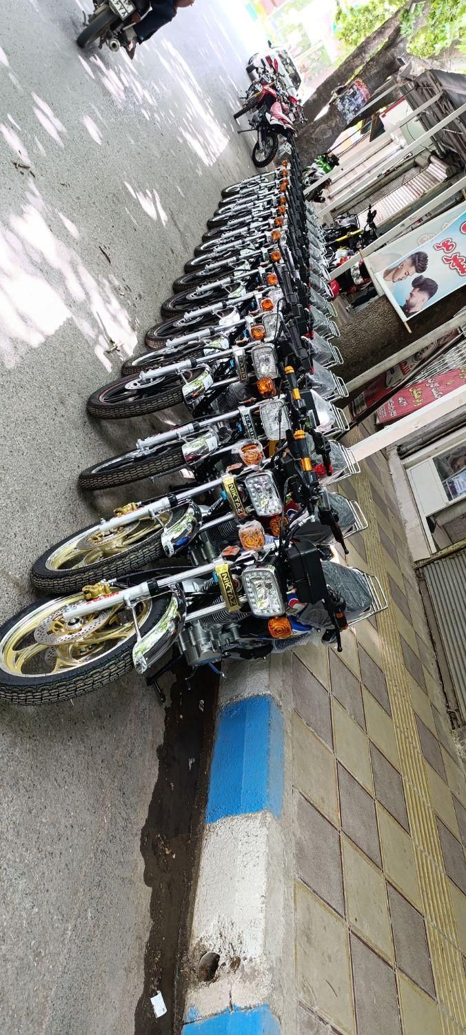 شباب 200ccبا باز نشتگان تامین اجتماعی دوساله|موتورسیکلت|کرمانشاه, |دیوار