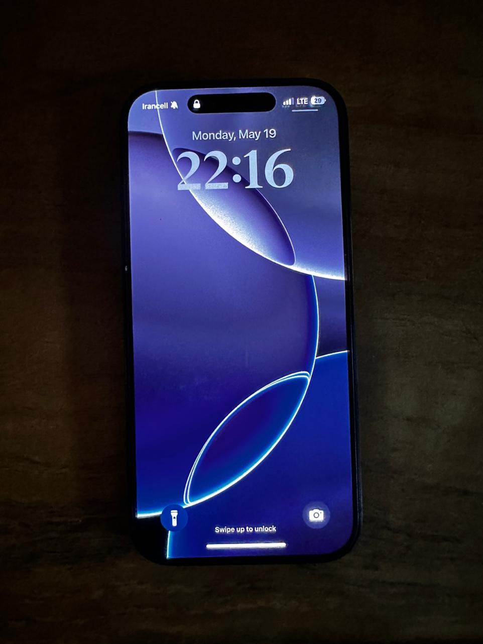 اپل iPhone 16 Pro با حافظهٔ ۲۵۶ گیگابایت|موبایل|شیراز, شهرک گلستان|دیوار