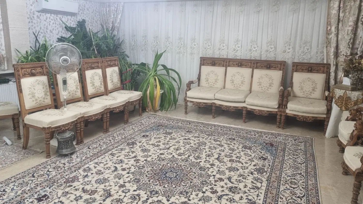 مبل و نهار خوری استیل فروش فوری|مبلمان خانگی و میز عسلی|اصفهان, سعادت‌آباد|دیوار