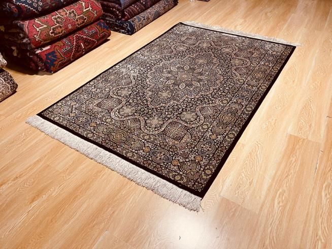 قالیچه ۳ متری تمام ابریشم قم ۸۰ رج کامل|فرش|تهران, سلسبیل جنوبی|دیوار